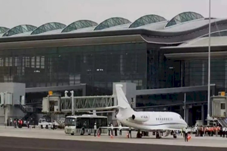 लखनऊ हवाई अड्डे पर ओमिक्रॉन से बचाव और पहचान के पुख्ता प्रबंध।