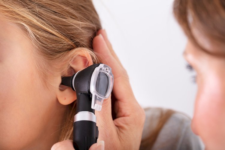 सुनने की क्षमता पर दुष्प्रभाव डाल सकता है ओमिक्रोन संक्रमण: विशेषज्ञ स्टैनफोर्ड यूनिवर्सिटी
