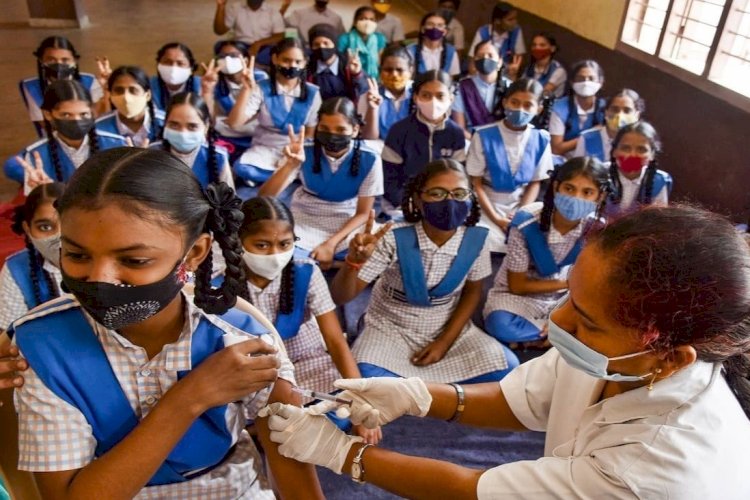 दिल्ली: 20 दिन में ही 75 फीसदी किशोरों ने ली कोरोना वैक्सीन की पहली डोज