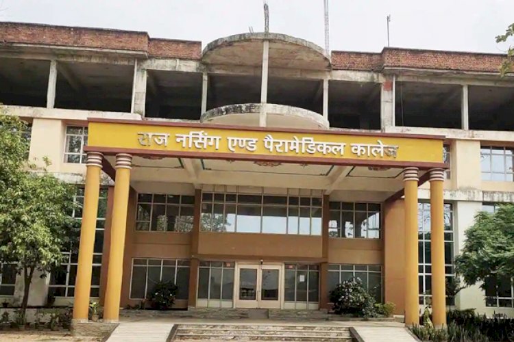 आरोप: गोरखपुर में फर्जी पैरामेडिकल कालेज ने बारह सौ छात्रों का भविष्य दाँव पर लगाया