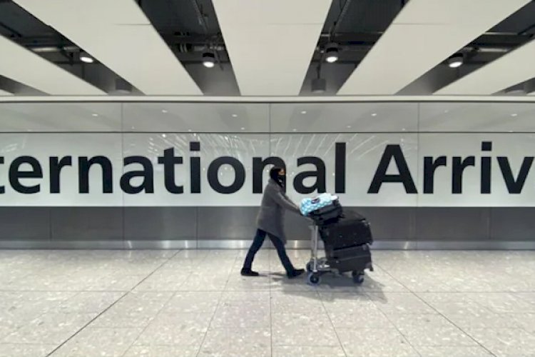 कोरोना वायरस के नए वेरिएंट को देश में आने से रोकने के लिए  अंतरराष्ट्रीय यात्रियों की निगरानी ज़रूरी