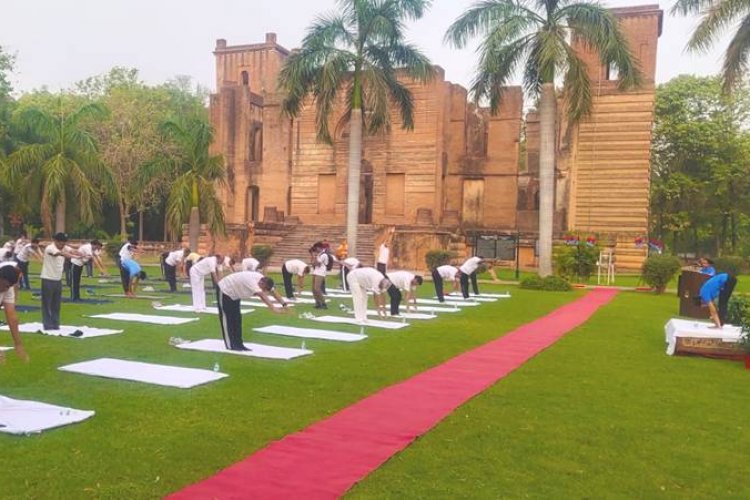 अंतर्राष्ट्रीय योग दिवस के लिए यूपी एनसीसी ने किया योगाभ्यास