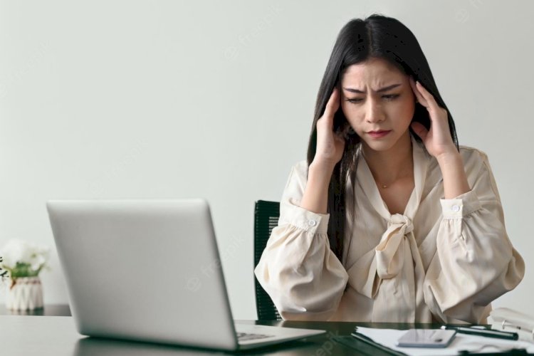 पुरुषों की तुलना में महिलाएं काम का तनाव ज़्यादा महसूस करती हैं