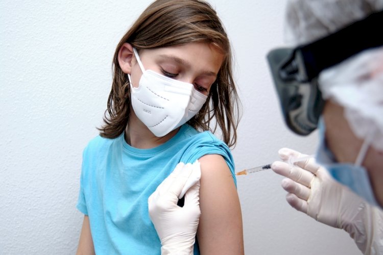 बच्चों के लिए कोरोनारोधी वैक्सीन आने में अभी लगेगा समय।