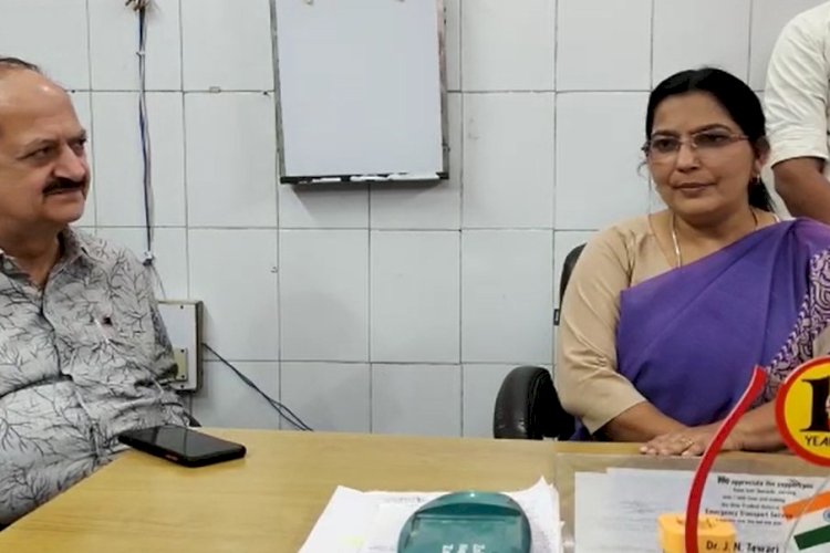 हरदोई: उच्च शिक्षा राज्यमंत्री रजनी तिवारी ने किया अस्पताल का किया निरीक्षण