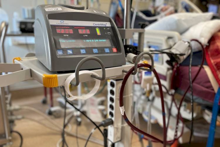 बलरामपुर अस्पताल के आईसीयू में लगेगी डायलिसिस मशीन