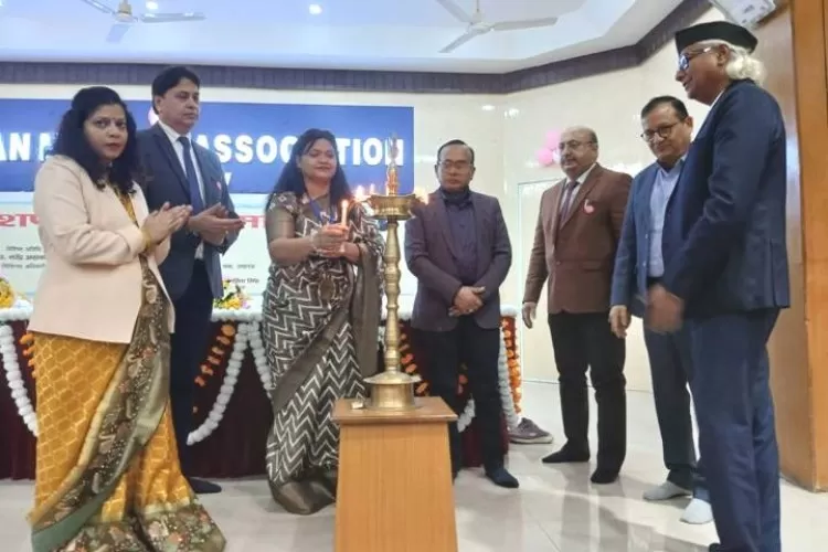 आईएमए लखनऊ की नयी कार्यकारिणी का शपथ ग्रहण समारोह आयोजित