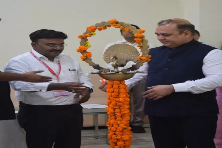 लोहिया संस्थान में अस्पताल जनित संक्रमण नियंत्रण पर नर्सिंग स्टाफ की कार्यशाला 