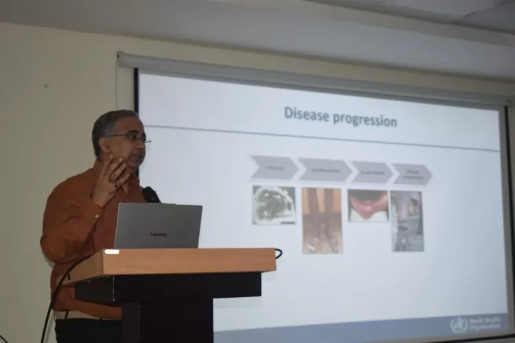 लोहिया में उप्र में वेक्टर जनित रोग उन्मूलन पर विशेष कार्यक्रम आयोजित  