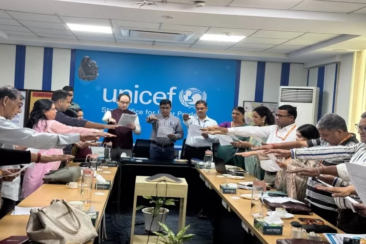 स्तनपान सिर्फ जिम्मेदारी नही, पूरे समाज को सहयोग करना होगा: डॉ मिलिंद 