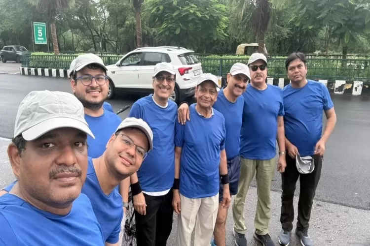 नियमित शारीरिक गतिविधि साइकिल चलाना पैदल चलना संतुलित कैल्शियम युक्त आहार ऑस्टियोआर्थराइटिस से बचाता है: डॉ. संजीव