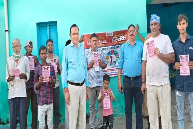 विशेष संचारी रोग नियंत्रण एवं दस्तक अभियान का निरीक्षण किया सीएमओ ने  