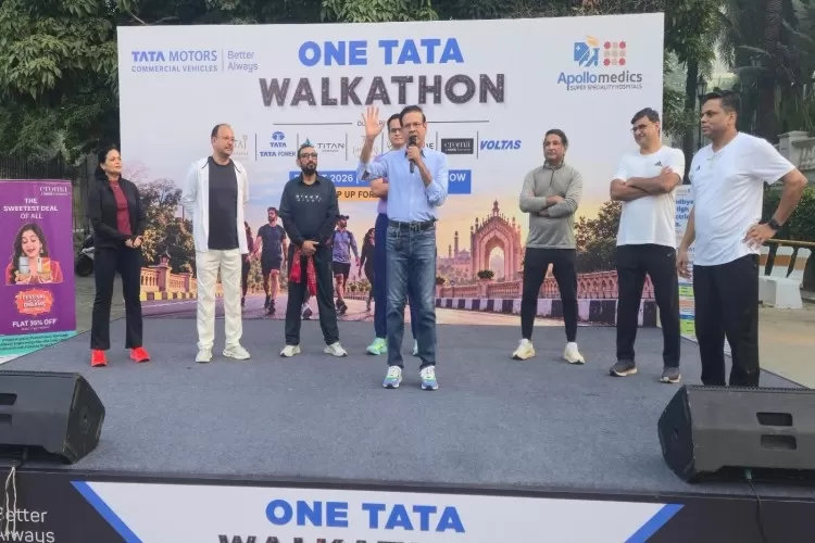  अपोलोमेडिक्स सुपरस्पेशलिटी हॉस्पिटल ने वॉकिंग से दिया सेहत का सन्देश 