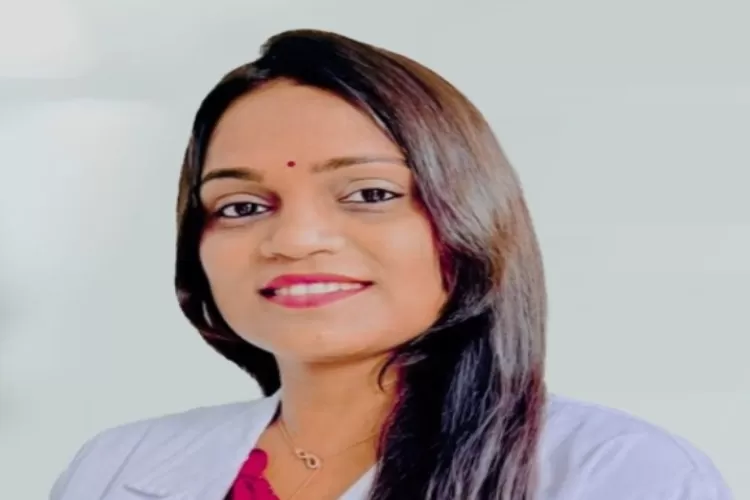 गर्भाशय में बड़ी गांठ का लखनऊ रीजेंसी हेल्थ के डॉक्टरों ने बिना चीरा लगाए हिस्टेरोस्कोपी से किया इलाज